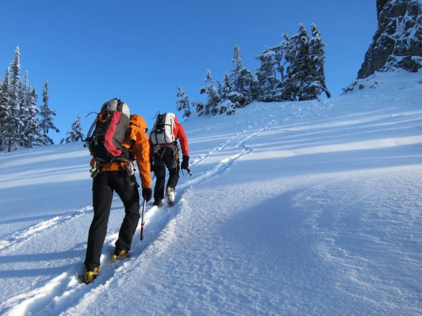 mountain hardwear quasar - the mountain hardwear quasar (front) and patagonia super pluma...