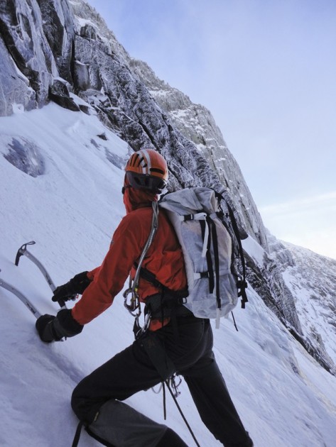 mountain hardwear quasar - max neale with the mountain hardwear quasar on the ciley-barber, mt...