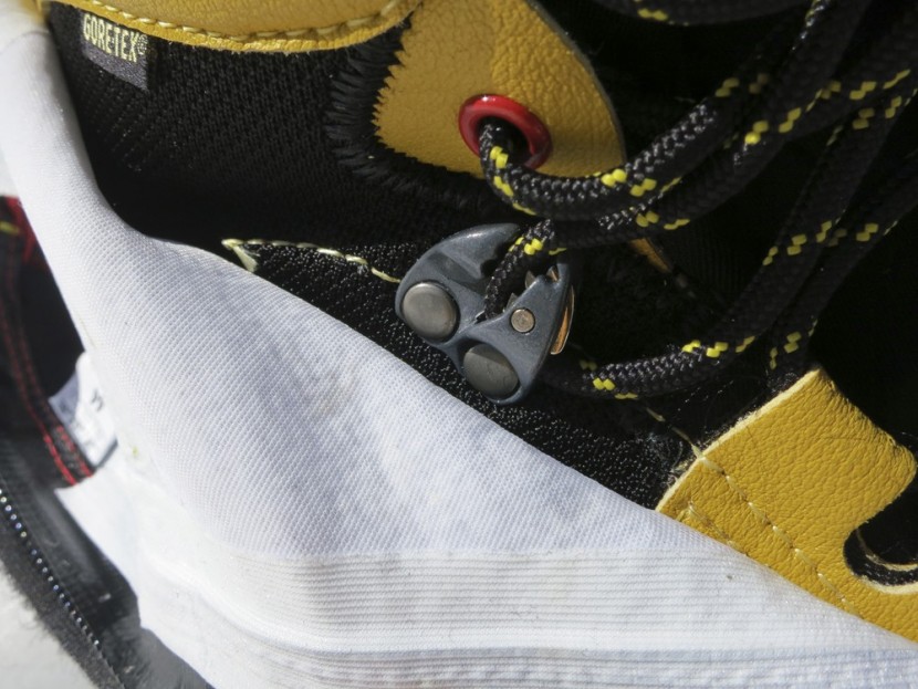 la sportiva batura 2.0 gtx - the batura's amazing lace lock allows the inner boot to be tightened...