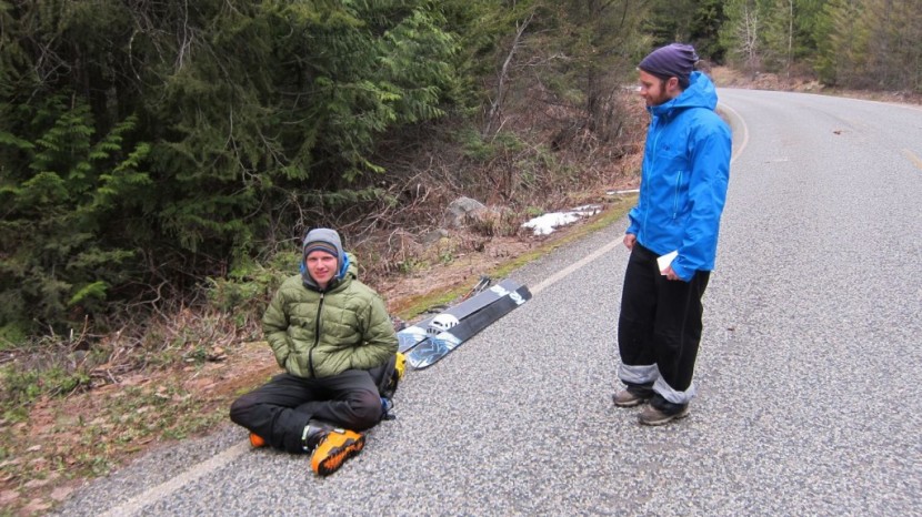 western mountaineering flash xr - western mountaineering flash jacket (left) and outdoor research...