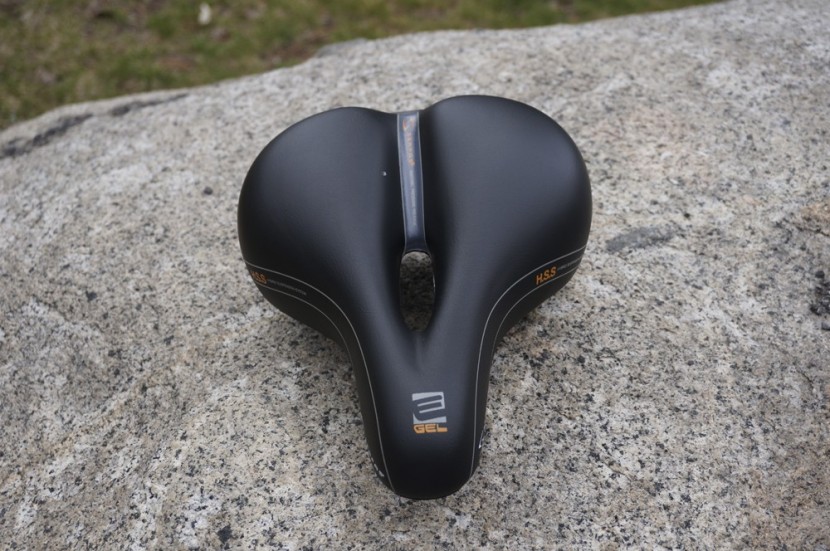 serfas e-gel cruiser - the serfas e-gel cruiser was the widest saddle in our review at 200mm.