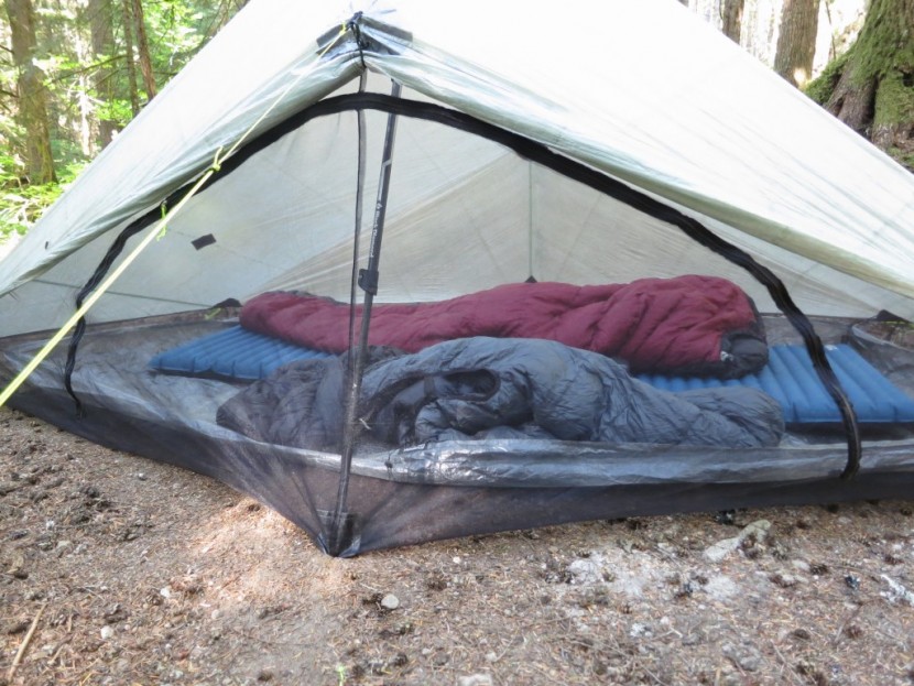 zpacks hexamid twin tent - zpacks hexamid door. enter by unzipping the door and ducking under...