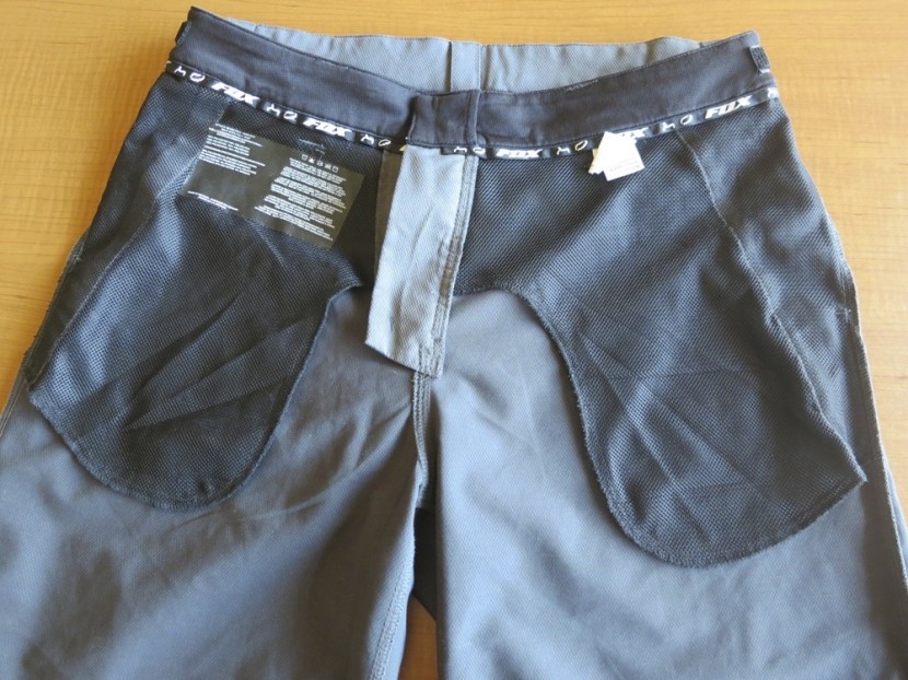 fox ranger - the front hand pockets are mesh lined and provide a small amount of...