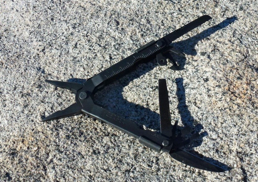 gerber multi-plier 600 - the gerber multi-plier 600 offers an innovative sliding pliers...