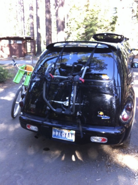 yakima kingjoe 2 - the yakima kingjoe2 in action, having transported a bike to a...