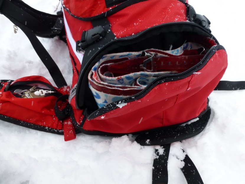 ortovox tour 32 + 7 abs pack - showing the wet pocket on the bottom of the ortovox tour abs 32+7...