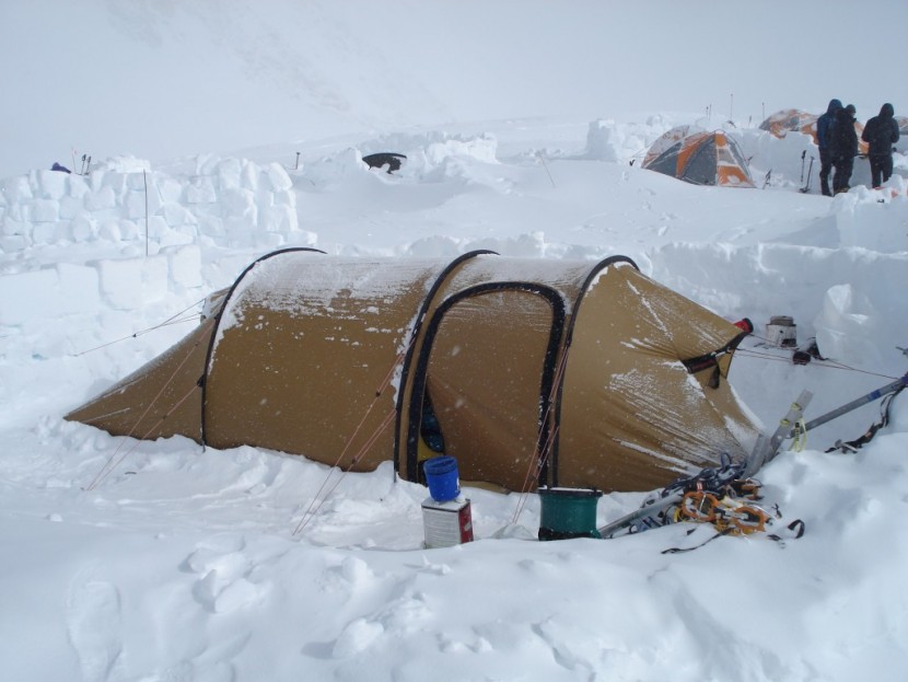 4 season tent - the hilleberg nammatj (model 3 gt shown here) and tarra use a super...