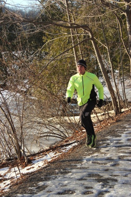 brooks infiniti jacket - the lack of ventilating panels on the infiniti iv makes the sun feel...