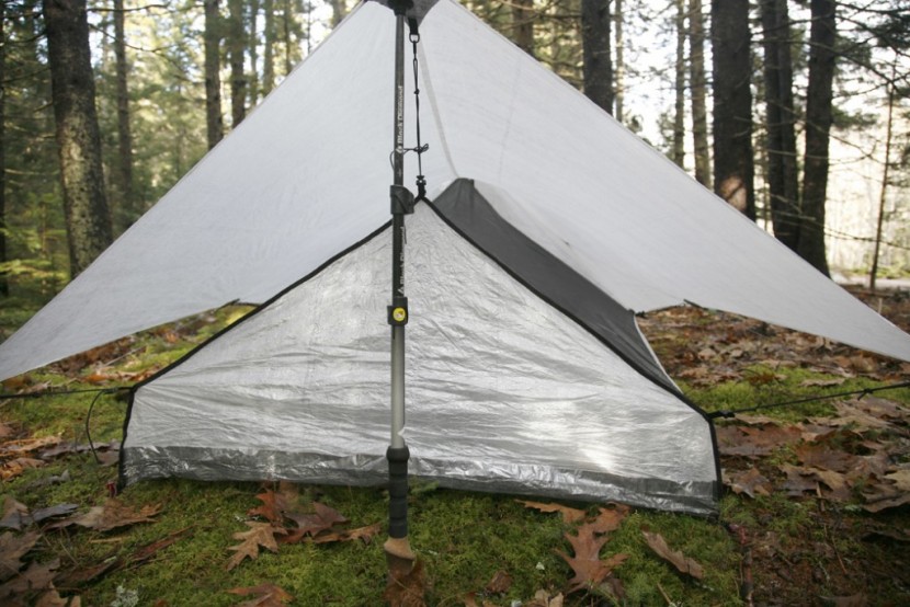 hyperlite mountain gear echo ii shelter - rear view of the hyperlite mountain gear echo ii insert. it pitches...
