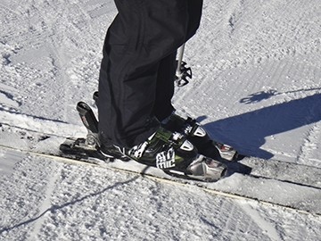 atomic hawx 120 - the i-flex zones featured on the atomic hawx boot will allow the...