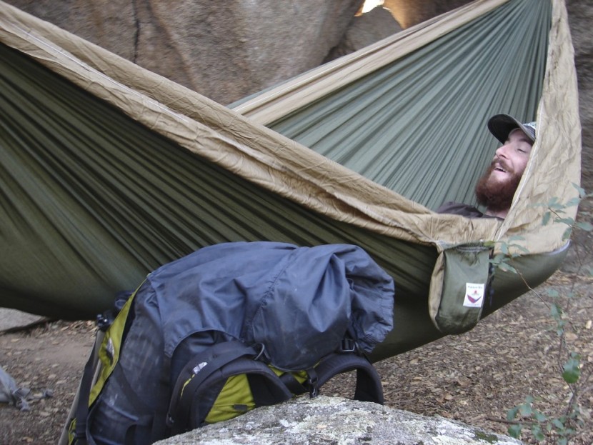 hammock bliss double - at 5'11, keith had no trouble fitting in the hammock bliss double...