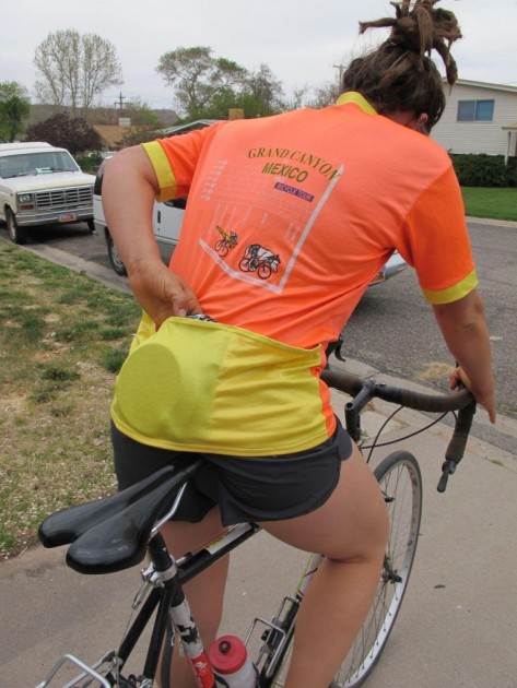 kryptonite kryptoflex 1218&nbsp;combo lock - the kryptoflex cable does fit into bike jerseys, but isn't...