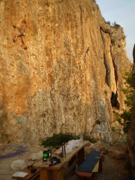 black diamond positron - amanda uses the easy to clip positrons to work her project on hvar...