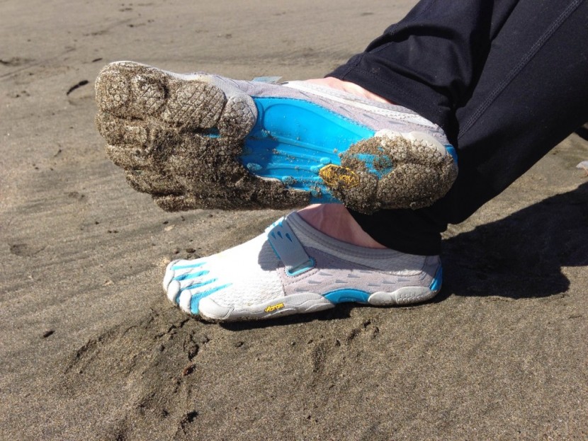 vibram fivefingers see ya- women's - a side and bottom view of the seeyas during a walk at the beach. the...