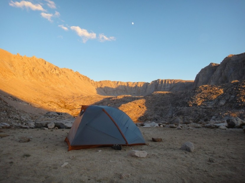 rei quarter dome 2 - the rei quarter dome 2 is a great backpacking tent. it's in the...