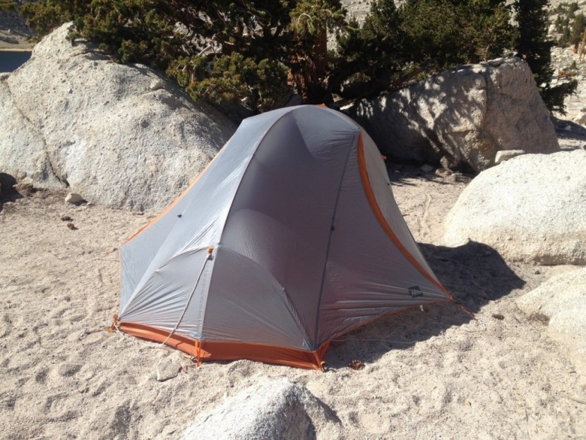 rei quarter dome 2 - the quarter dome has ample guy points but only came with two...