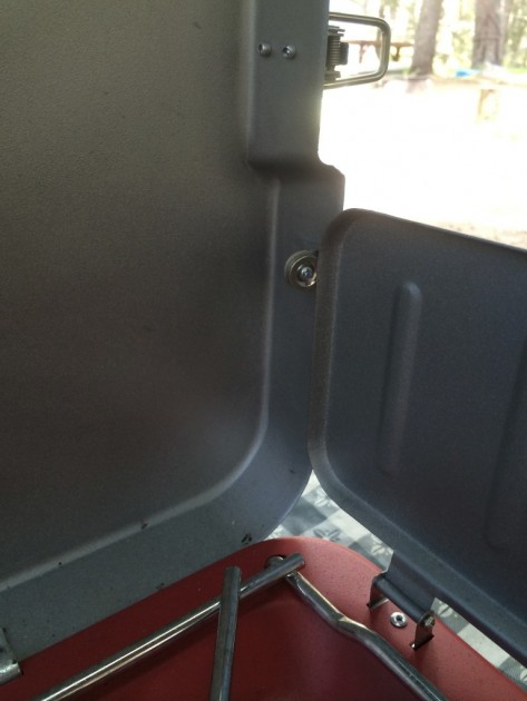 primus firehole 100 - the magnetic wind screen closures.