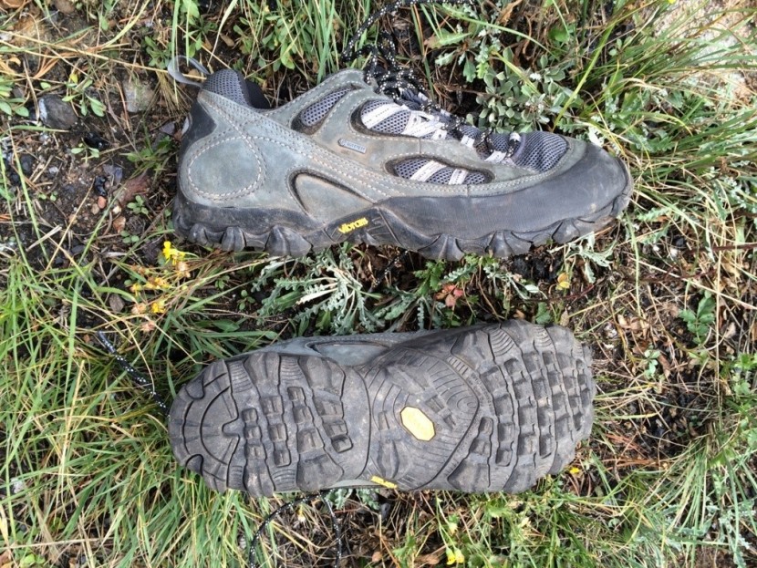 patagonia drifter a/c gore-tex - the drifter's aggressive lugged sole provides great traction on all...