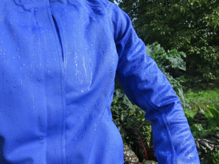 sierra designs stretch for women - the sierra designs stretch jacket got saturated with water quickly...