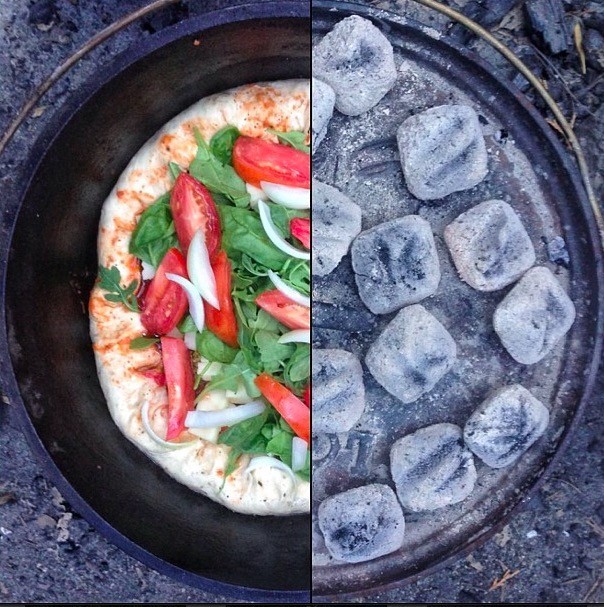 dutch oven pizza