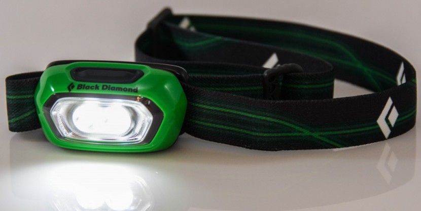 black diamond gizmo - the gizmo is a compact, lightweight, and inexpensive headlamp.