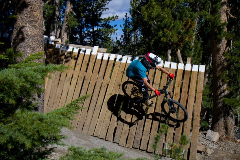 giro cipher - jeff fox slays a wall ride in the giro cipher.