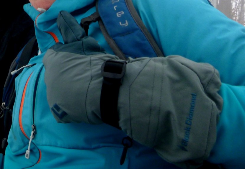 black diamond mercury glove for women - great features, great warmth, and great coverage. these versatile...