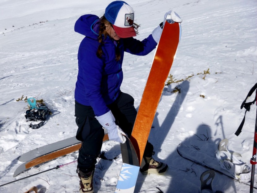 hestra heli mitt for women - when removing the liners from the shell, we were able to grab the...