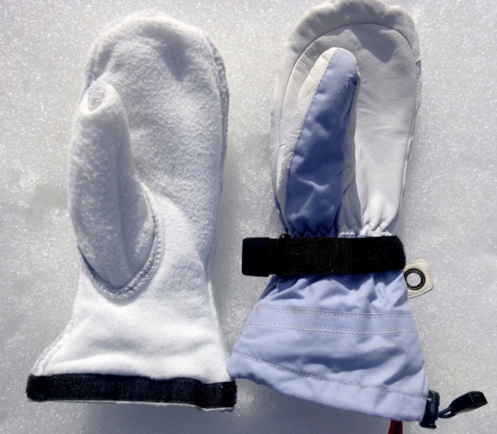 hestra heli mitt for women - this is the way the hestras looked after intensive use. there is no...