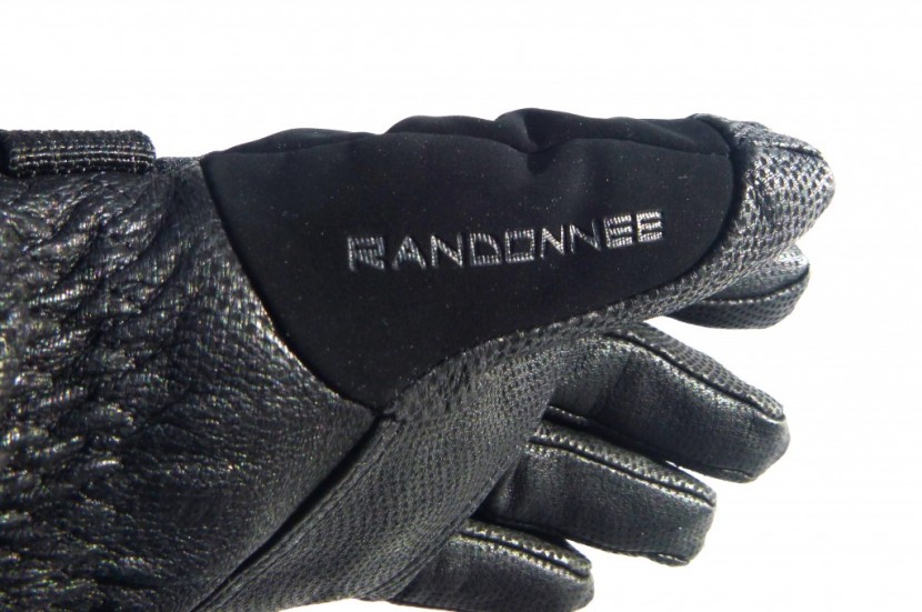 marmot randonnee glove for women - the nose wipe was helpful on cold days were our noses went a-runnin'!