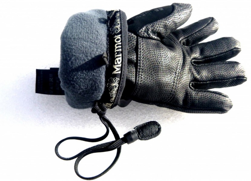 marmot randonnee glove for women - a look at marmot's thermal r insulation that kept our hands warm to...