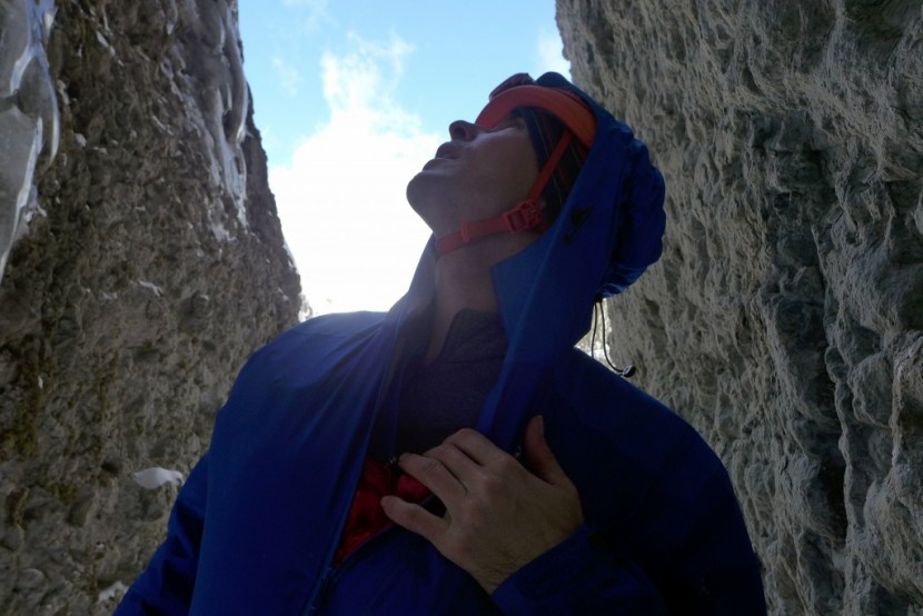 the north face expedition long sleeve zip neck - cracking the zipper on the north face expedition long sleeve zip...