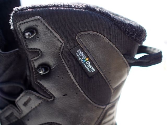 salomon toundra mid wp - the aerogels spaceloft insulation kept our feet very warm, and it...