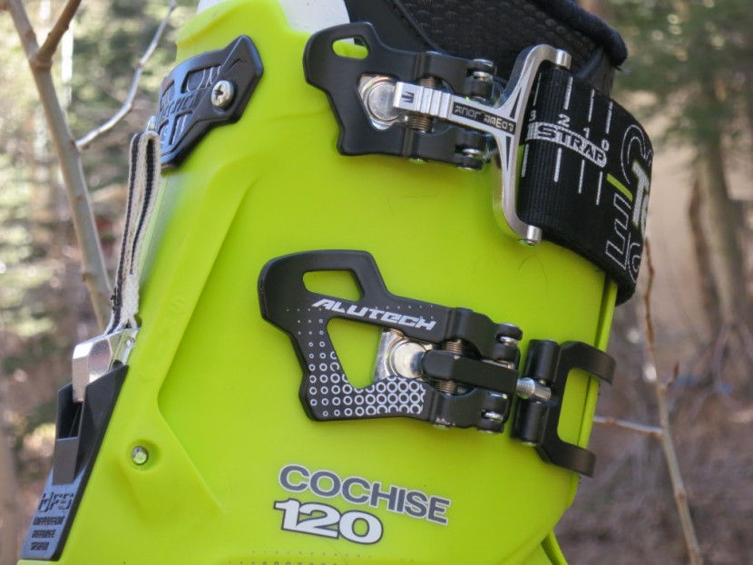 tecnica cochise 120 - the buckles on the cochise 120 are easy to use with gloves on. the...