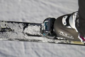 dalbello kyra 95 id for women - the dalbello kyra 95 id has extra space punched into its shell in...