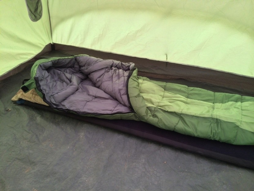 alps crescent lake 20 - a warm draft collar that seals warm air in around your neck is a...