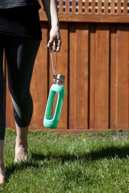 contigo purity - the fancy metal lanyard attached to this bottle adds a little bling...