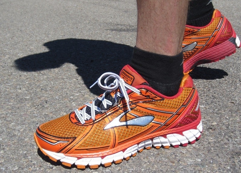 brooks adrenaline gts 15 - the upper of the brooks adrenaline gts 15 is flashy at first look...
