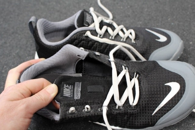 nike lunar cross element - a few of the shoes in our review have creative tongue designs. this...