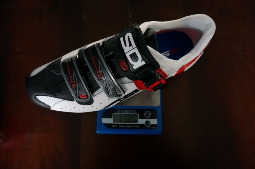 sidi dominator 5 fit - the sidi dominator fit is a lightweight shoe, weighing in at 1lb...
