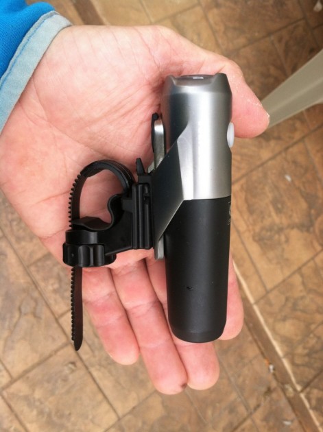 cateye volt 300 - the cateye 300 is compact both on and off the mount, and can easily...