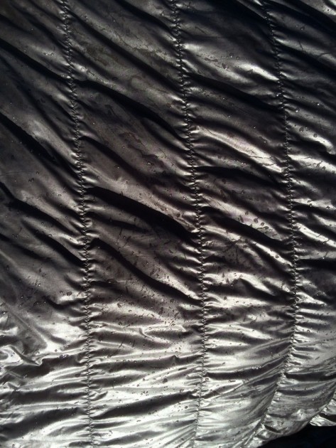 marmot plasma 30 - the lightweight shell material of the marmot plasma 30 with beaded...