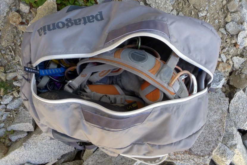 patagonia crag daddy - we love center zip-style packs like this patagonia crag daddy. they...