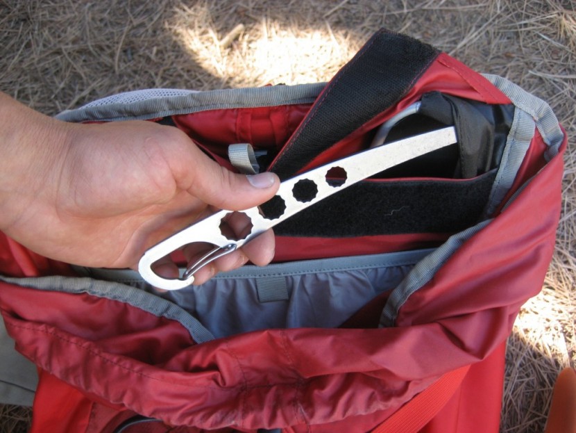 osprey variant 52 - putting the framesheet back in after removing it is no easy task...