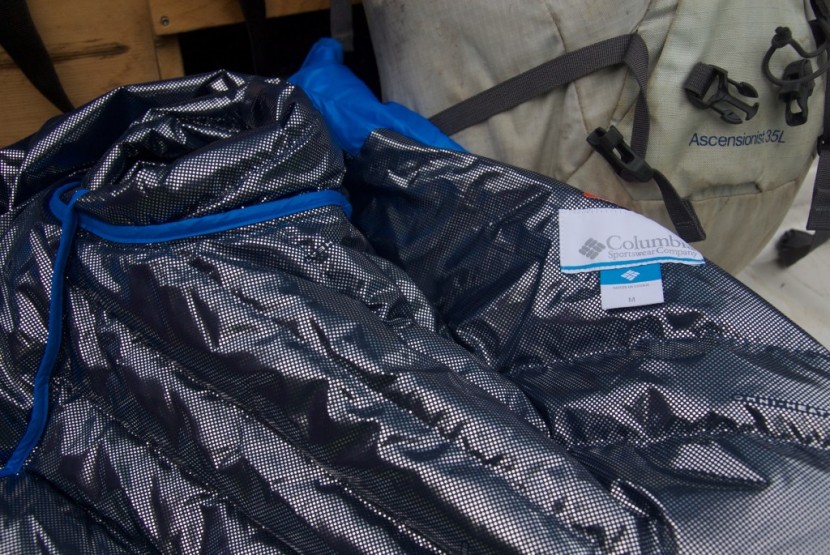 columbia platinum 860 turbodown hooded jacket - the omni-heat lining works. sometimes too well. our testers got...