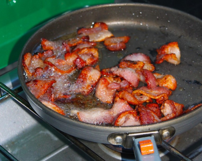 gsi outdoors pinnacle backpacker - mmmm bacon!