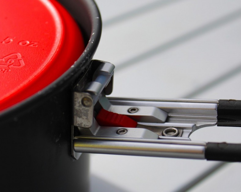 msr quick 2 system cookset - the handle locks down for added security to this system so that you...