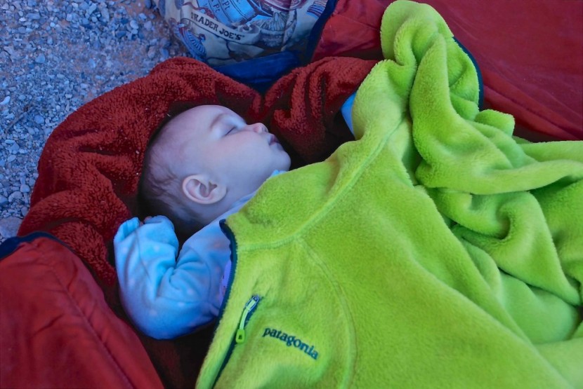 patagonia r2 jacket - the r2 also does wonders keeping a sleeping baby warm and...