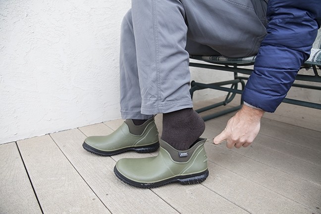 bogs urban farmer - don't expect to jump into this model quickly. it requires sitting...