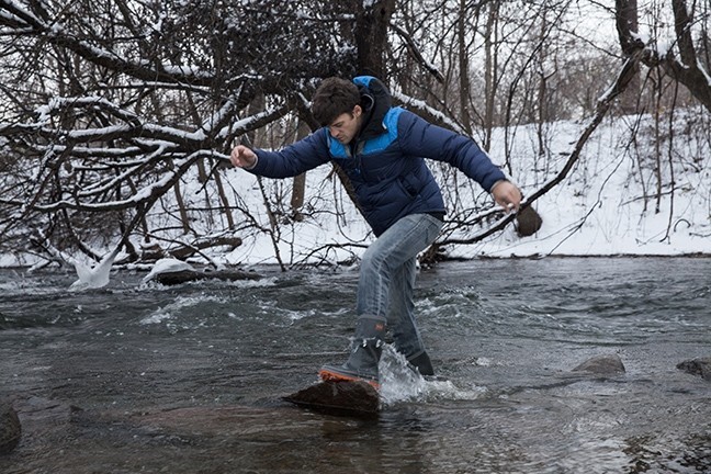 helly hansen midsund 2 - the non-insulated midsund 2 performs better in warmer weather than...